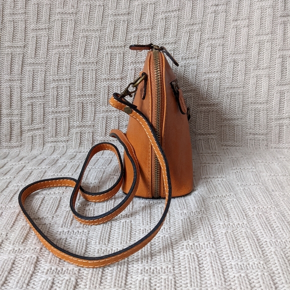 SOLD - Pratesi Firenze Crossbody Bag - EUC - Picture 8 of 16